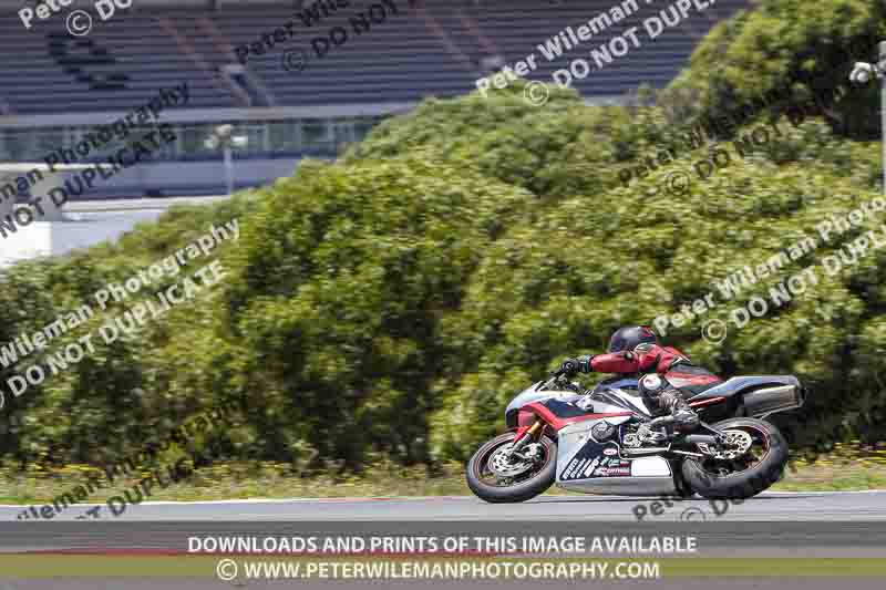 motorbikes;no limits;peter wileman photography;portimao;portugal;trackday digital images